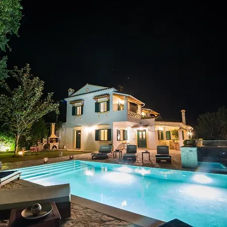 Villa Magnolia Corfu Perama (Corfu)